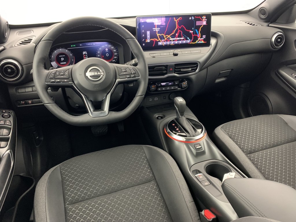 Photo véhicule 1 NISSAN Juke nouveau DIG-T 114 DCT7 N-CONNECTA