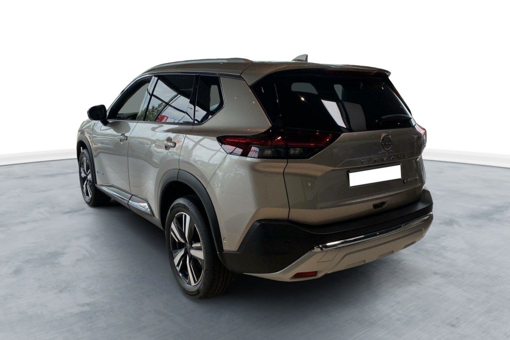 Photo véhicule 1 NISSAN X-trail E-POWER 204 ch N-Connecta