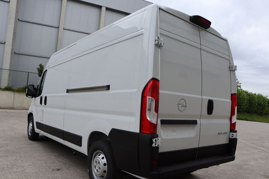 Photo véhicule 1 OPEL Movano fourgon TOLE 3.5T MAXI L3H2 140 CH S S BVM6