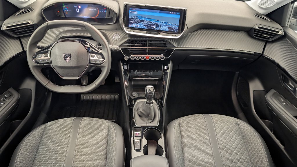 Photo véhicule 1 PEUGEOT 208 PureTech 100 S S BVM6 Allure