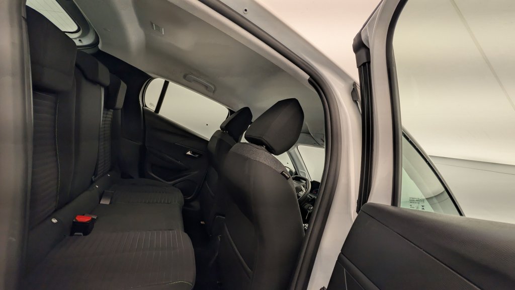 Photo véhicule 1 PEUGEOT 208 PureTech 100 S S BVM6 Active
