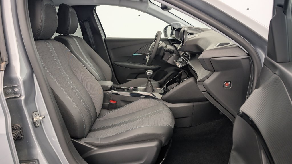 Photo véhicule 1 PEUGEOT 208 PureTech 100 S S BVM6 Allure Pack