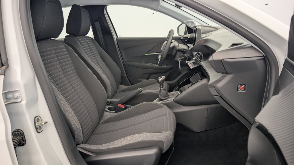 Photo véhicule 1 PEUGEOT 208 PureTech 100 S S BVM6 Active