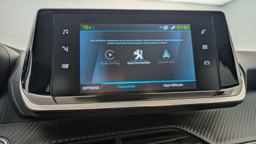 Photo véhicule 1 PEUGEOT 208 electrique 50 KWH 136CH ALLURE