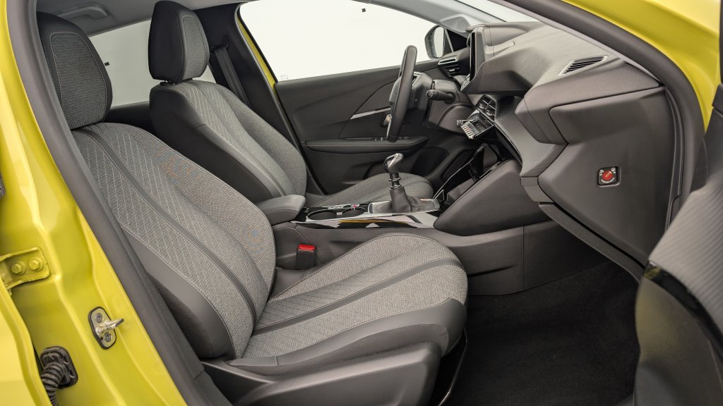 Photo véhicule 1 PEUGEOT 208 PureTech 100 S S BVM6 Allure