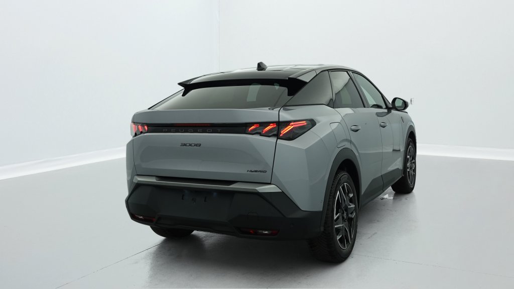 Photo véhicule 1 PEUGEOT 3008 Hybrid 145 e-DCS6 GT