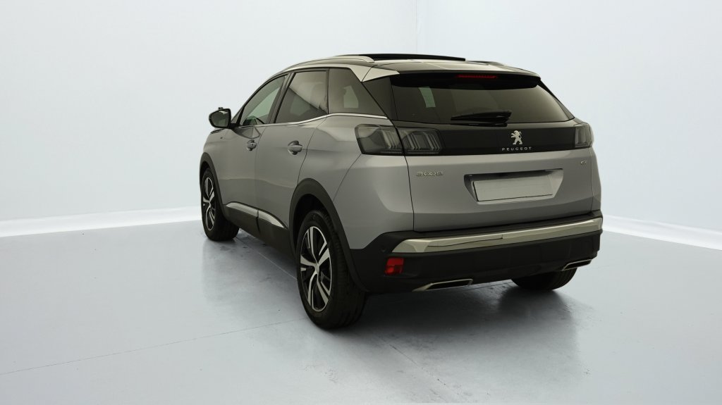 Photo véhicule 1 PEUGEOT 3008 Puretech 130ch S S BVM6 GT