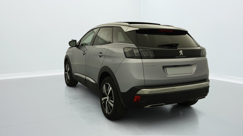 Photo véhicule 1 PEUGEOT 3008 Puretech 130ch S S BVM6 GT