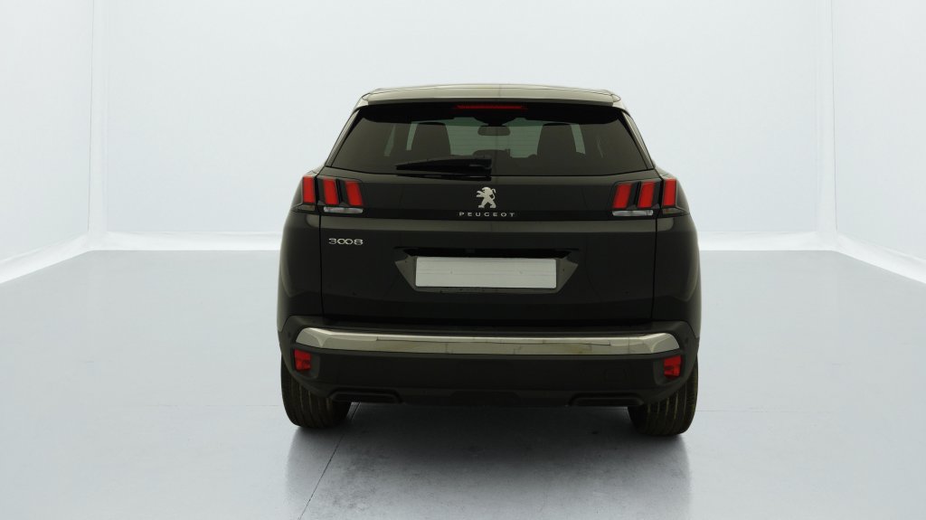 Photo véhicule 1 PEUGEOT 3008 PureTech 130ch S S BVM6 Allure Pack