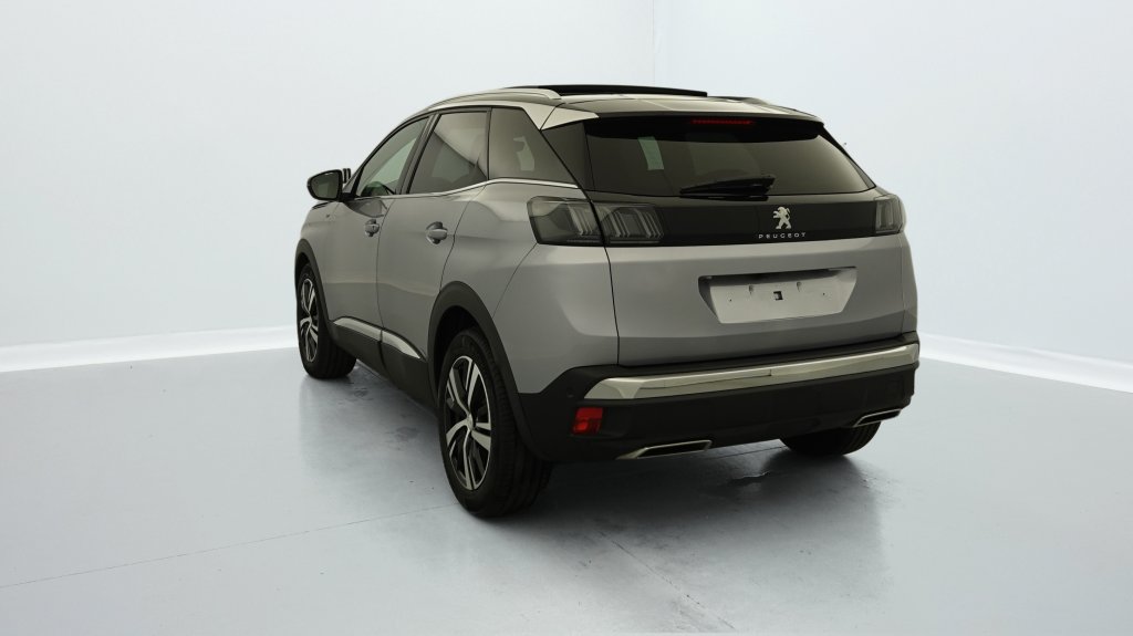 Photo véhicule 1 PEUGEOT 3008 Puretech 130ch S S BVM6 GT