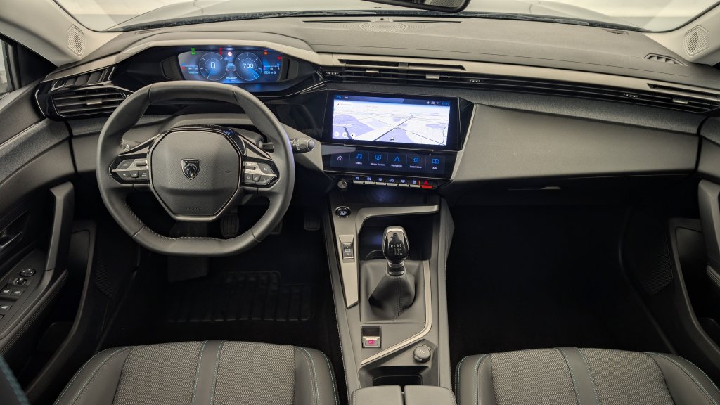 Photo véhicule 1 PEUGEOT 308 PureTech 130ch S S BVM6 Allure Pack