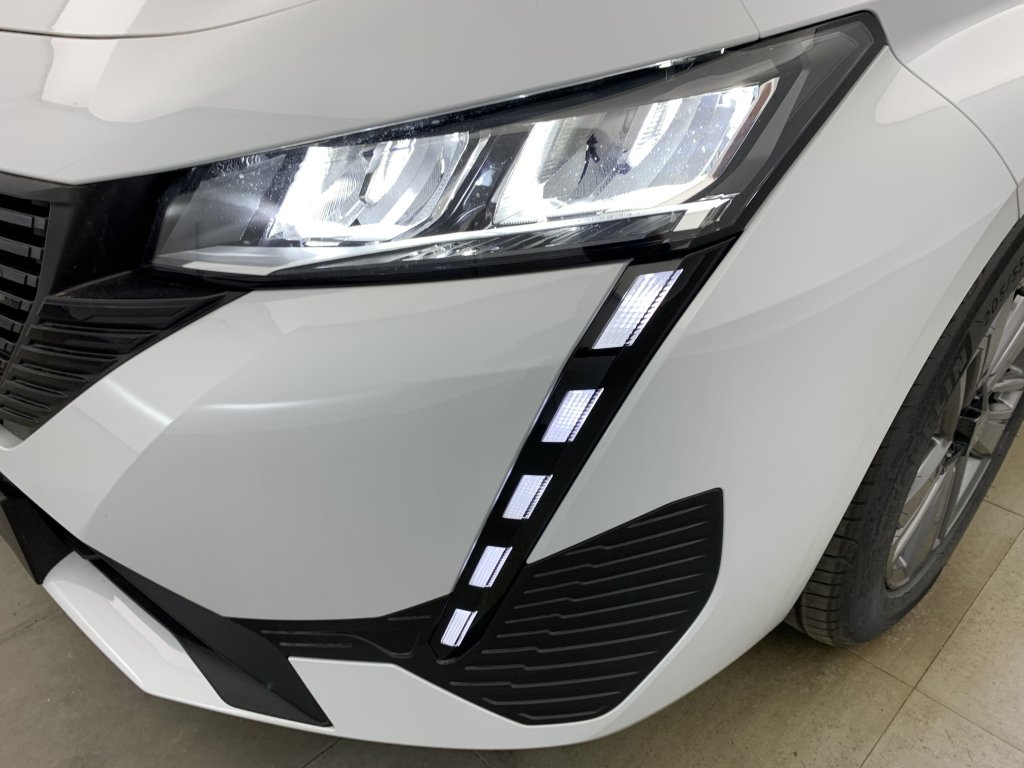 Photo véhicule 1 PEUGEOT 308 BlueHDi 130ch S S EAT8 Style