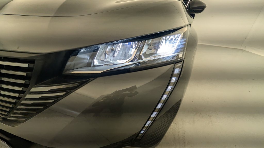 Photo véhicule 1 PEUGEOT 308 PureTech 130ch S S BVM6 Allure