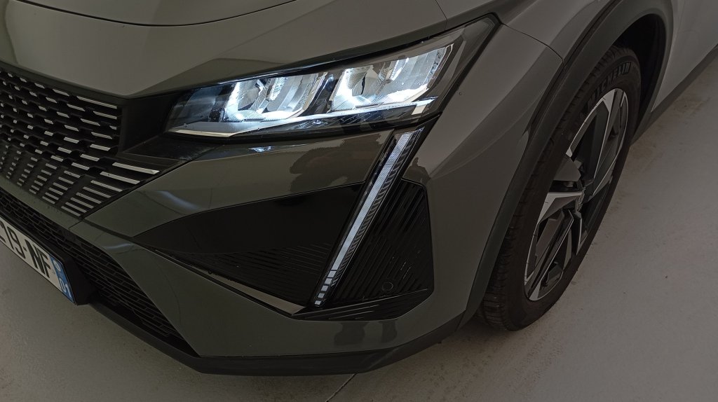 Photo véhicule 1 PEUGEOT 408 PureTech 130 ch S S EAT8 Allure