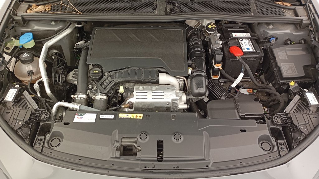 Photo véhicule 1 PEUGEOT 408 PureTech 130 ch S S EAT8 Allure