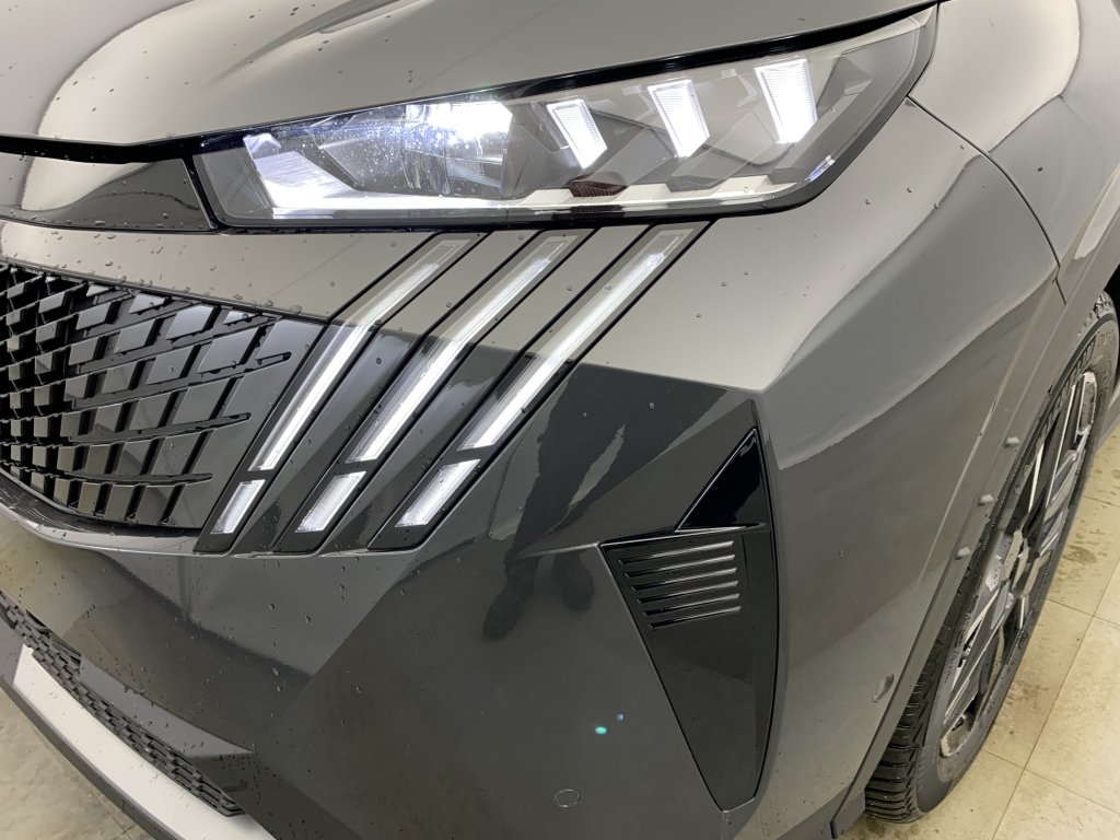 Photo véhicule 1 PEUGEOT 5008 nouveau HYBRID 145 E-DCS6 GT