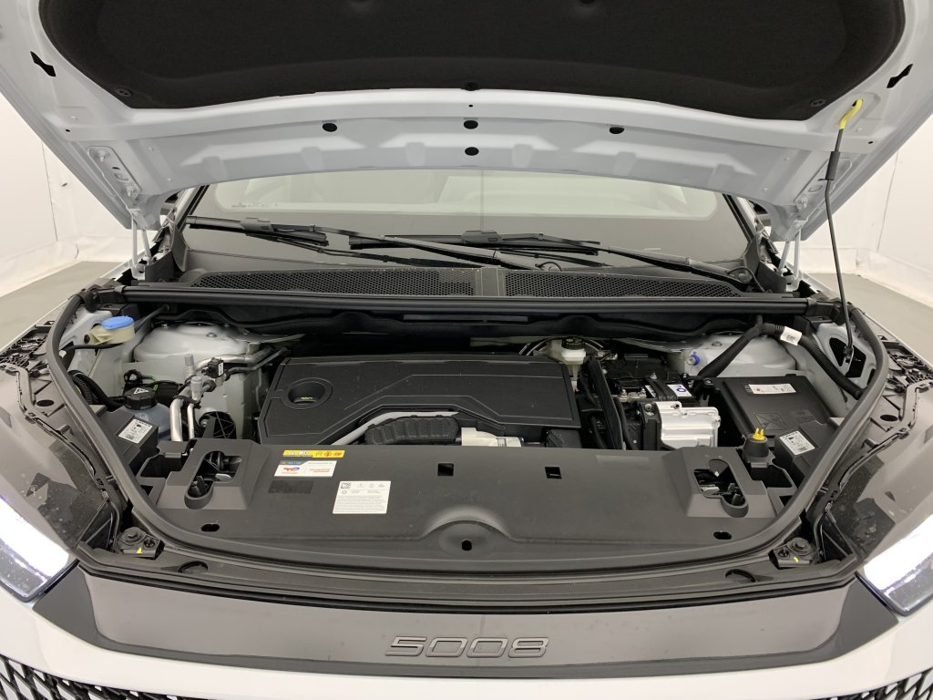 Photo véhicule 1 PEUGEOT 5008 nouveau HYBRID 145 E-DCS6 GT
