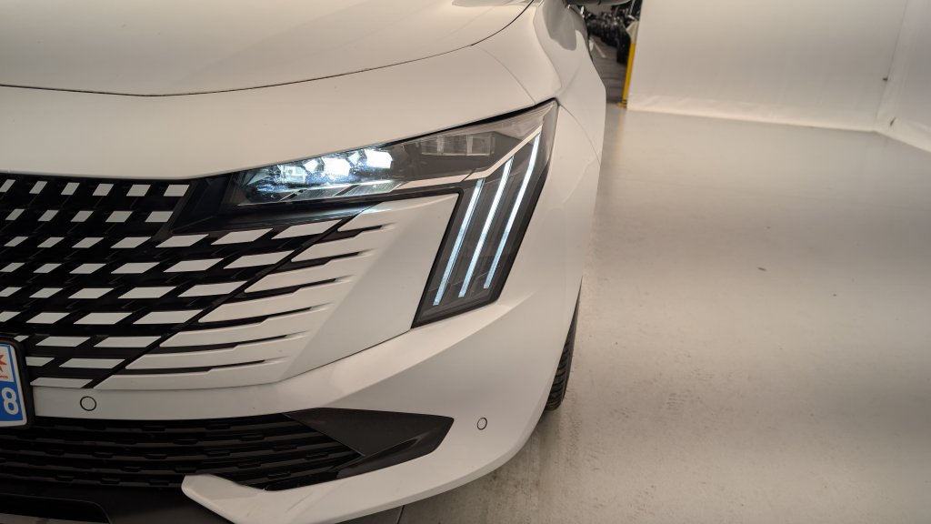 Photo véhicule 1 PEUGEOT 508 sw PureTech 130 ch S S EAT8 GT Pack