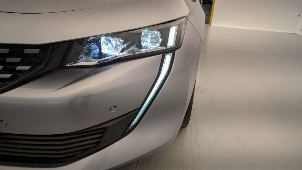 Photo véhicule 1 PEUGEOT 508 sw PureTech 130 ch S S EAT8 GT