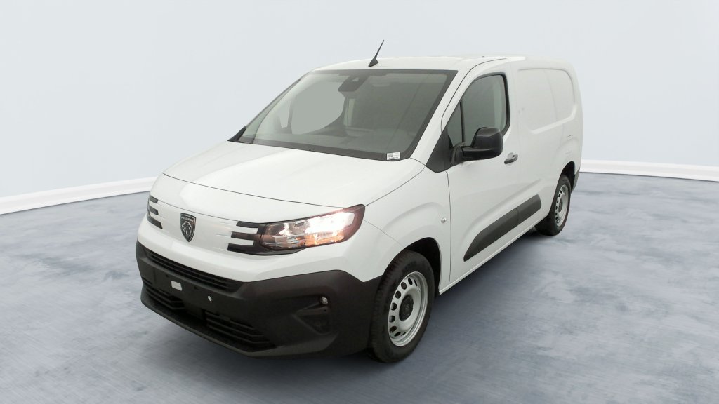 Photo véhicule 1 PEUGEOT Partner fourgon XL 950 KG BLUEHDI 130 S S EAT8