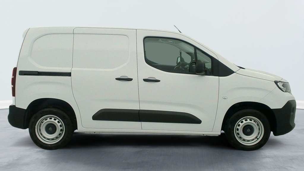 Photo véhicule 1 PEUGEOT Partner fourgon M 650 KG BLUEHDI 100 S S BVM6