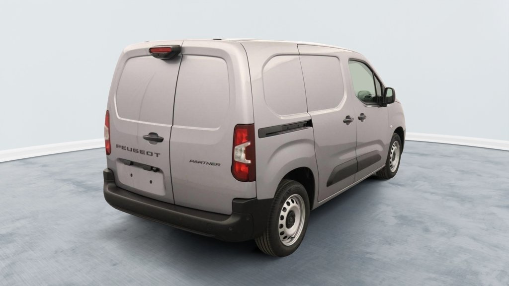 Photo véhicule 1 PEUGEOT Partner fourgon M 650 KG BLUEHDI 130 S S EAT8