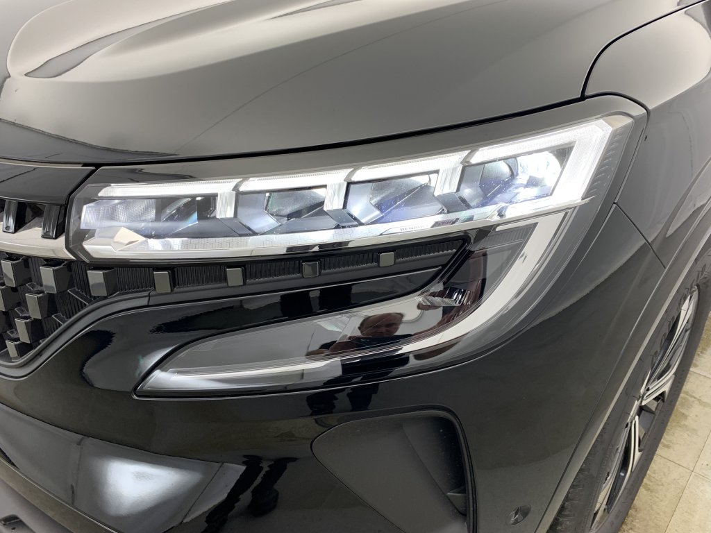 Photo véhicule 1 RENAULT Austral E-Tech full hybrid 200 GSR2 Evolution