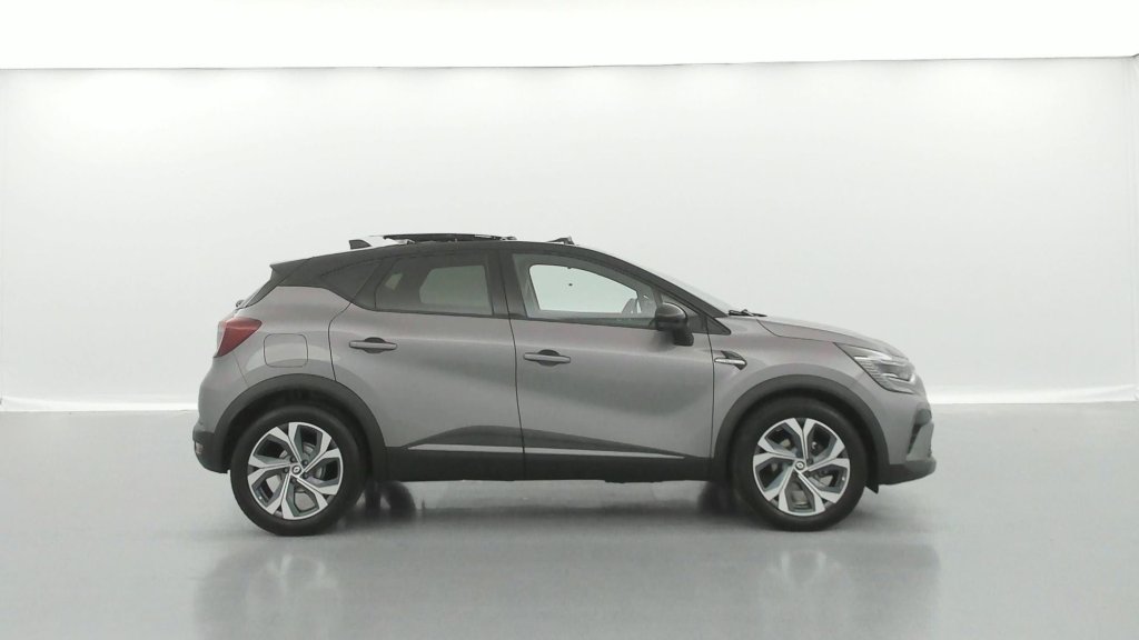 Photo véhicule 1 RENAULT Captur Mild hybrid 160 EDC R.S. line