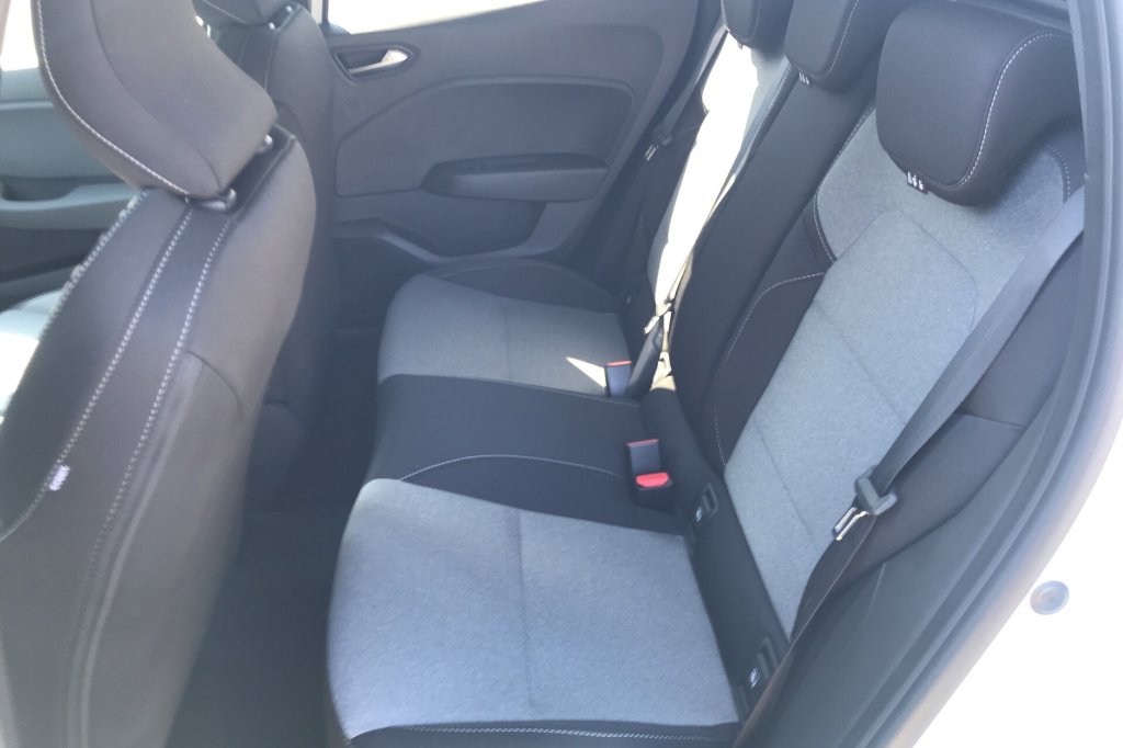 Photo véhicule 1 RENAULT Clio 5 DCI 100 GSR2 EVOLUTION