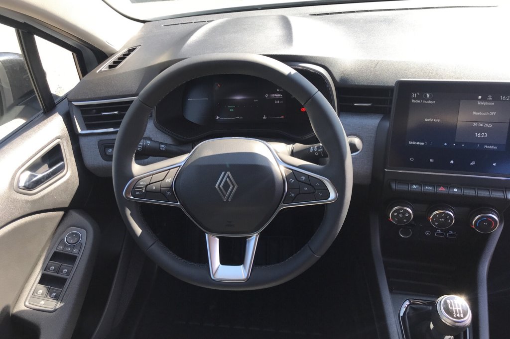 Photo véhicule 1 RENAULT Clio 5 DCI 100 GSR2 EVOLUTION