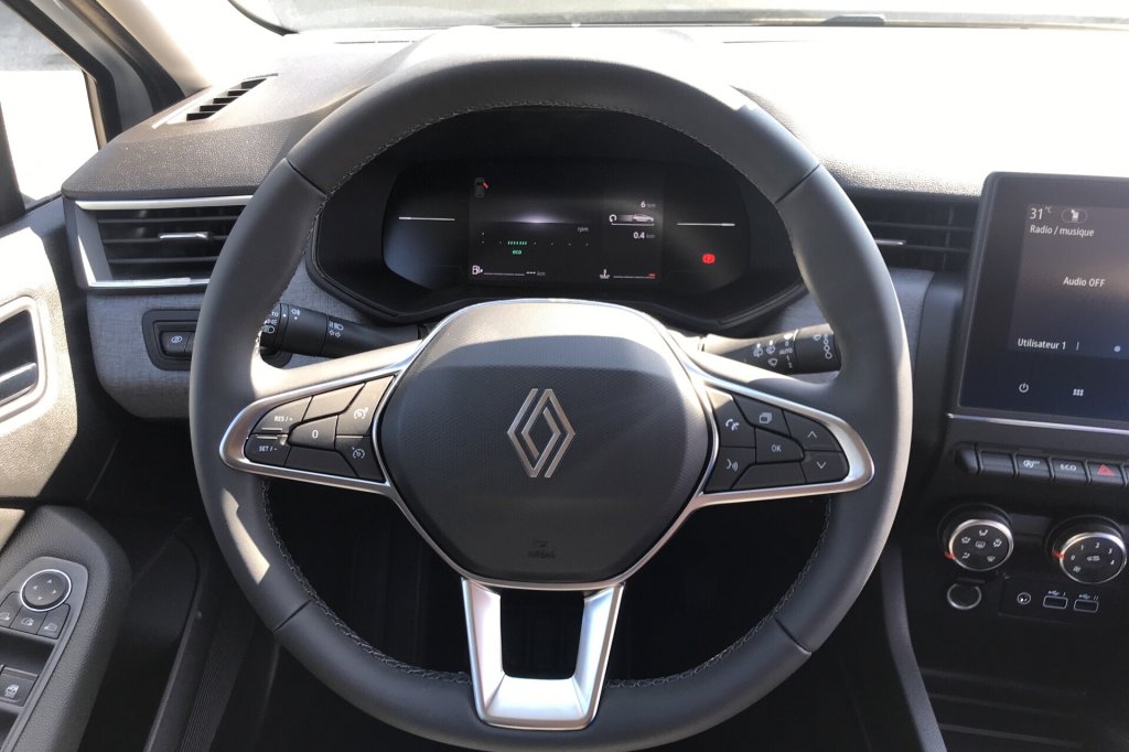 Photo véhicule 1 RENAULT Clio 5 DCI 100 GSR2 EVOLUTION
