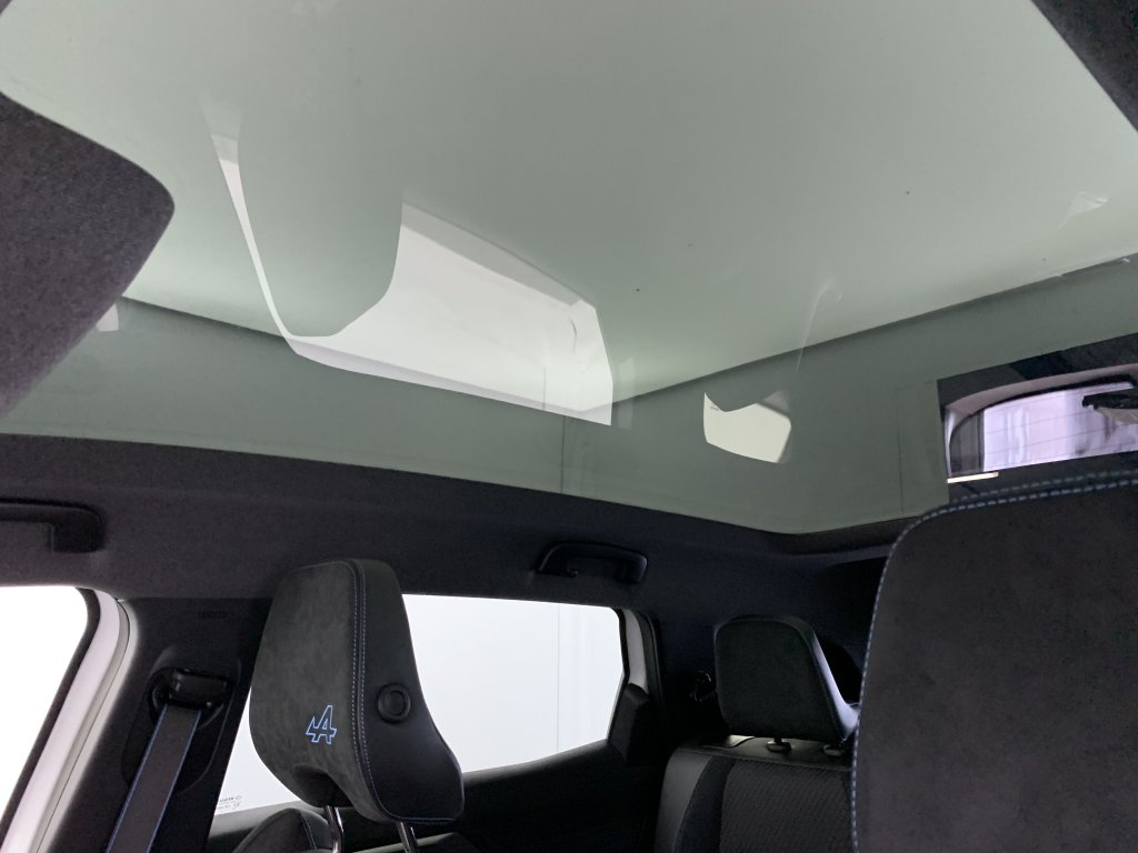 Photo véhicule 1 RENAULT Espace vi E-TECH FULL HYBRID 200 GSR2 ESPRIT ALPINE