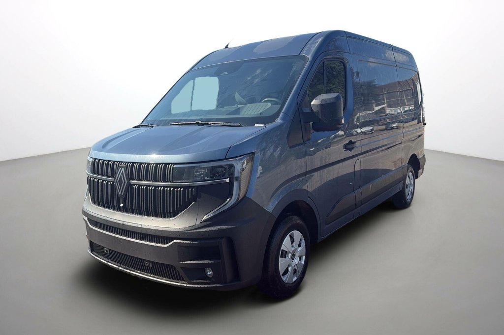 Photo véhicule 1 RENAULT Master fourgon nouveau TRAC 3T5 L2H2 BLUE DCI 170 EXTRA