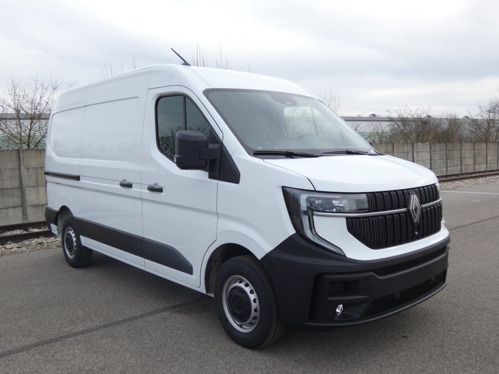 Photo véhicule 1 RENAULT Master fourgon nouveau TRAC 3T5 L2H2 BLUE DCI 170 EXTRA