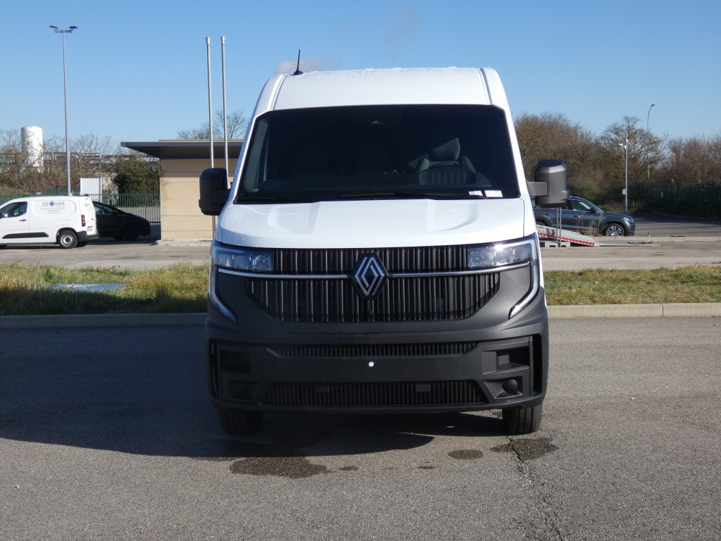 Photo véhicule 1 RENAULT Master fourgon nouveau TRAC 3T5 L3H2 BLUE DCI 150 EXTRA