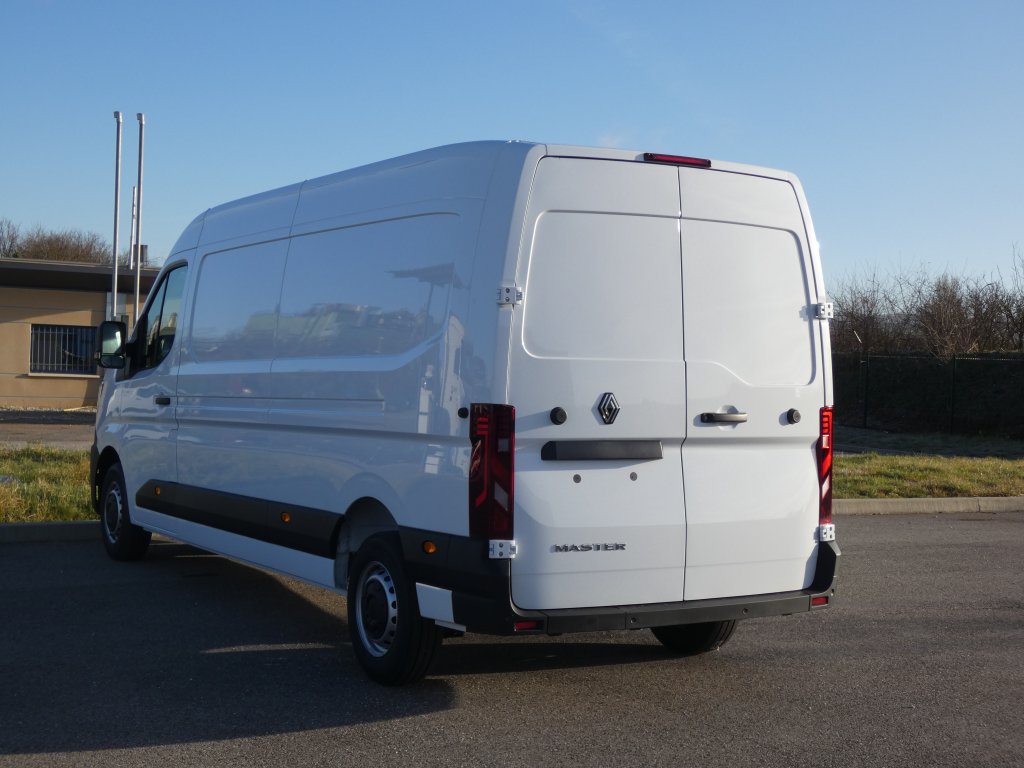 Photo véhicule 1 RENAULT Master fourgon nouveau TRAC 3T5 L3H2 BLUE DCI 150 EXTRA