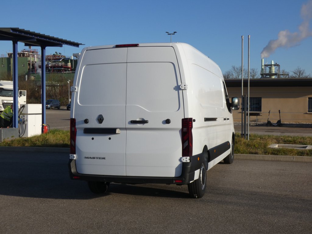 Photo véhicule 1 RENAULT Master fourgon nouveau TRAC 3T5 L3H2 BLUE DCI 150 EXTRA