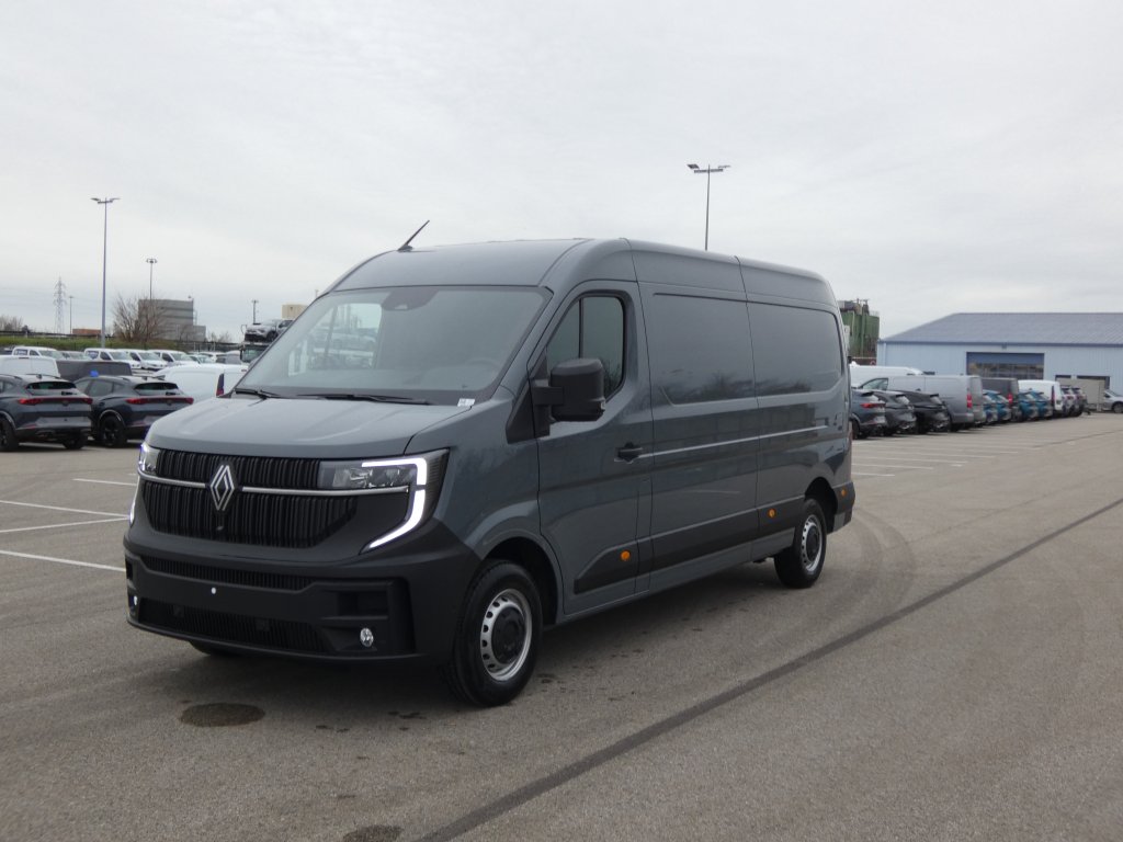 Photo véhicule 1 RENAULT Master fourgon nouveau TRAC 3T5 L3H2 BLUE DCI 170 EXTRA