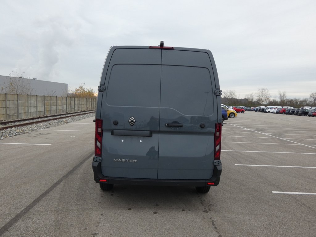 Photo véhicule 1 RENAULT Master fourgon nouveau TRAC 3T5 L3H2 BLUE DCI 170 EXTRA