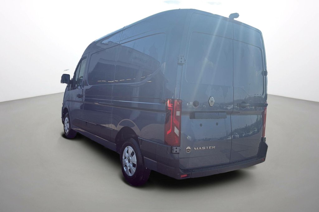 Photo véhicule 1 RENAULT Master fourgon nouveau TRAC 3T5 L2H2 BLUE DCI 170 EXTRA