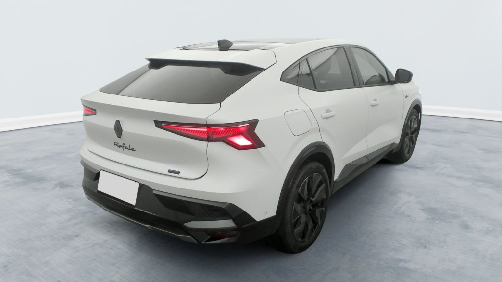 Photo véhicule 1 RENAULT Rafale E-Tech full hybrid 200 esprit Alpine