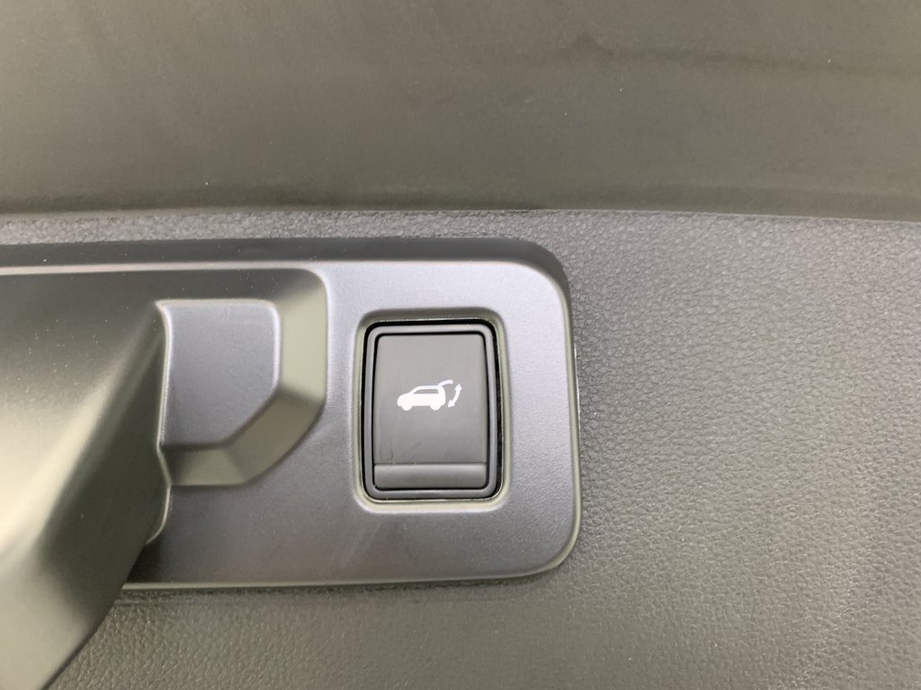 Photo véhicule 1 RENAULT Rafale E-Tech full hybrid 200 esprit Alpine