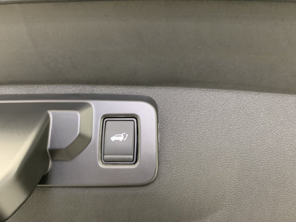 Photo véhicule 1 RENAULT Rafale E-Tech full hybrid 200 esprit Alpine