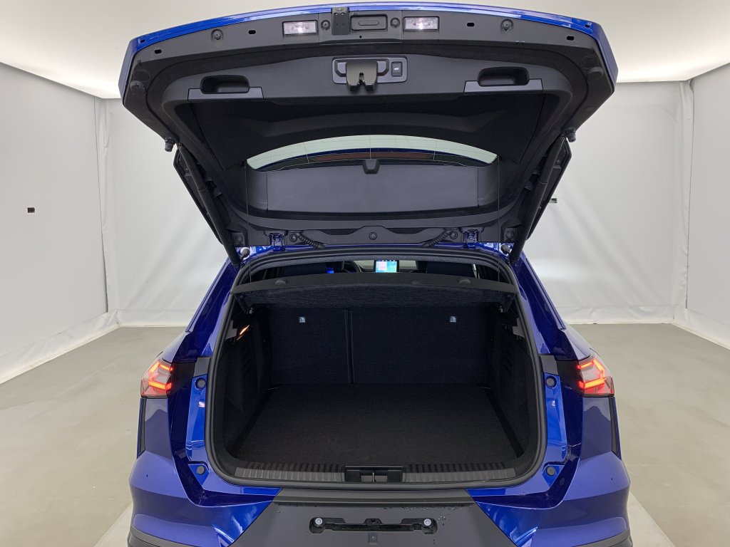 Photo véhicule 1 RENAULT Symbioz E-Tech full hybrid 145 Esprit Alpine