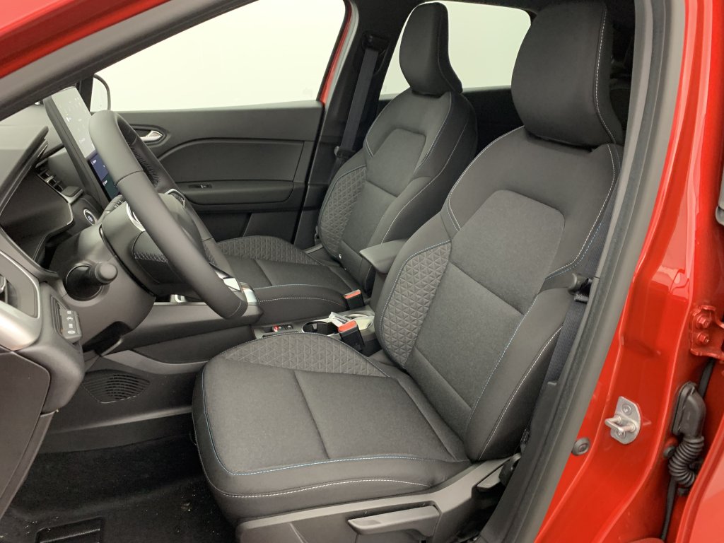 Photo véhicule 1 RENAULT Symbioz E-Tech full hybrid 145 Evolution