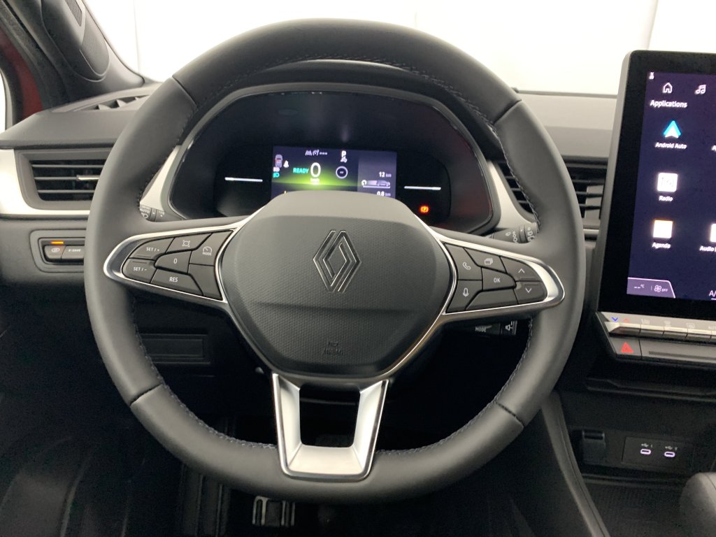 Photo véhicule 1 RENAULT Symbioz E-Tech full hybrid 145 Evolution
