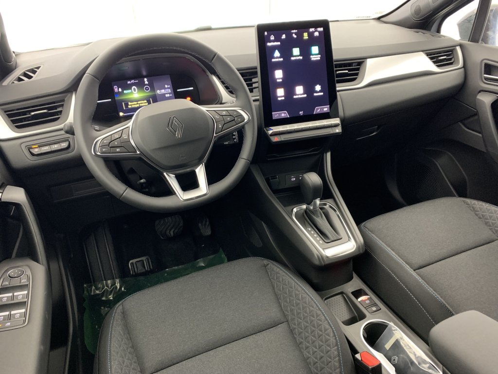 Photo véhicule 1 RENAULT Symbioz E-Tech full hybrid 145 Evolution