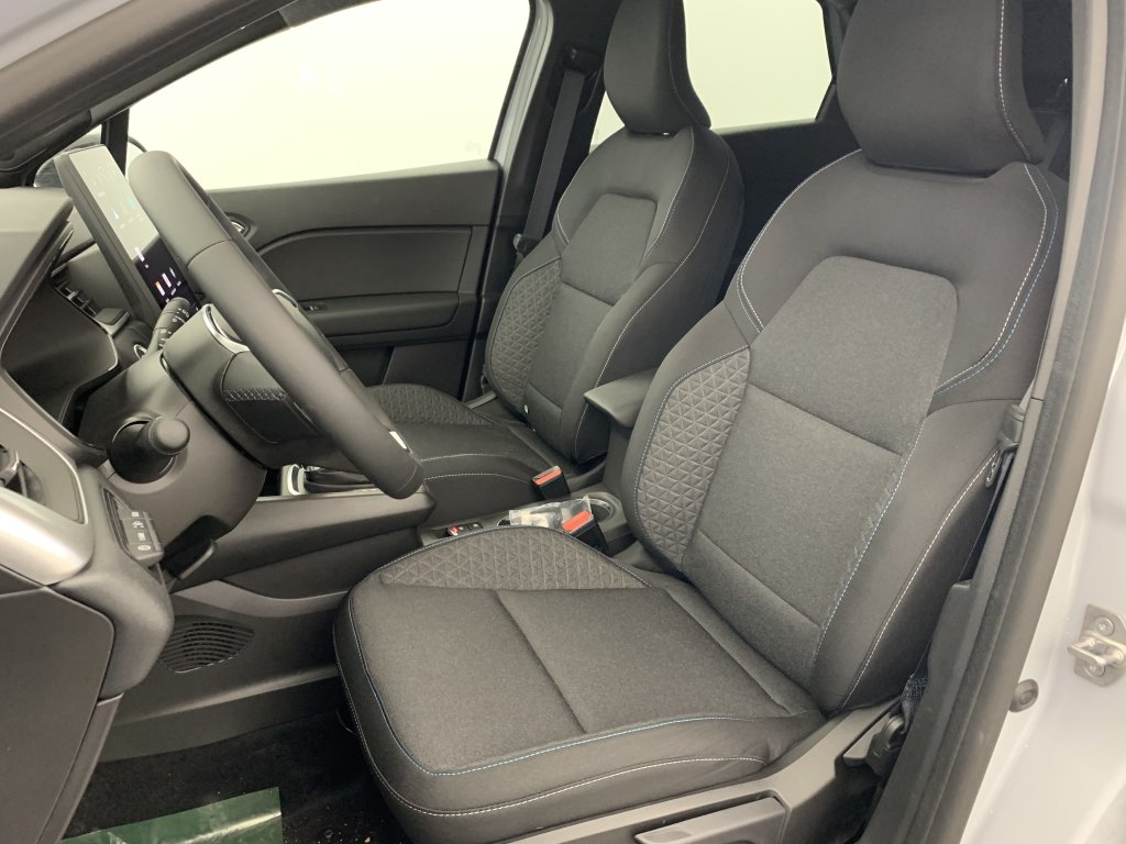 Photo véhicule 1 RENAULT Symbioz E-Tech full hybrid 145 Evolution