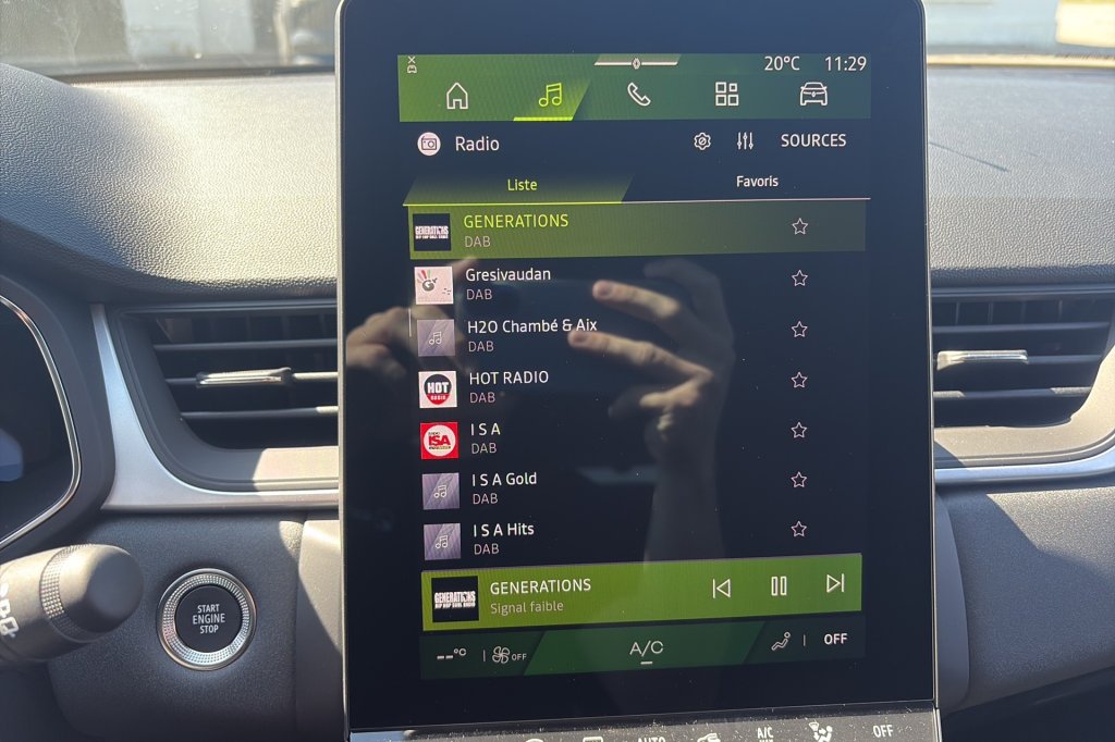 Photo véhicule 1 RENAULT Symbioz E-Tech full hybrid 145 Evolution