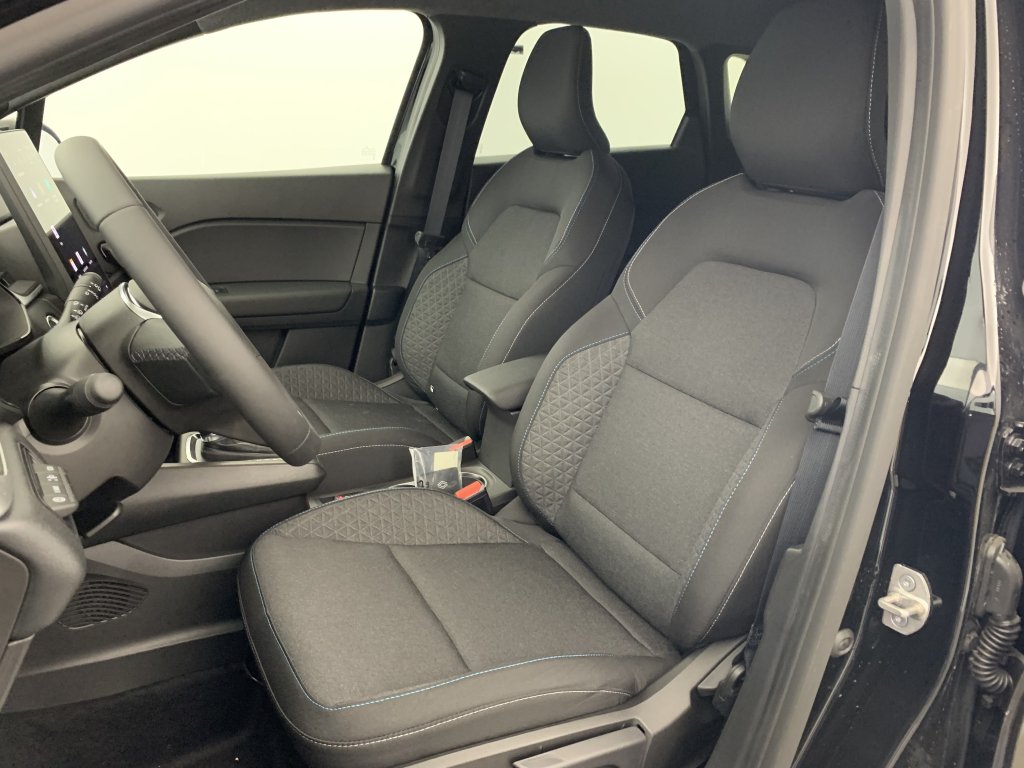 Photo véhicule 1 RENAULT Symbioz E-Tech full hybrid 145 Evolution